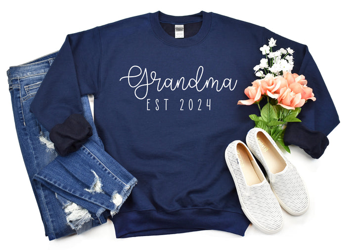 Personalized Grandma Established Pullover Gildan Crew Neck Cotton Sweatshirt